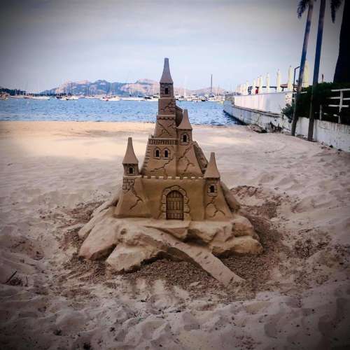 Thetahealing by Thetaflow, sand castle